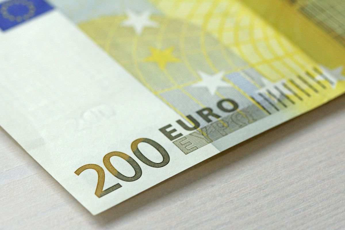 banconota di 200 euro