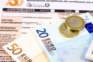 modello 730 e banconote euro