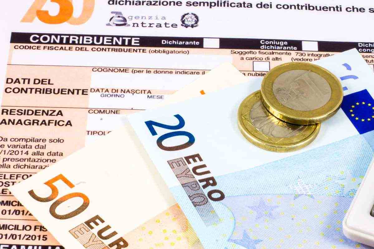 modello 730 e banconote euro